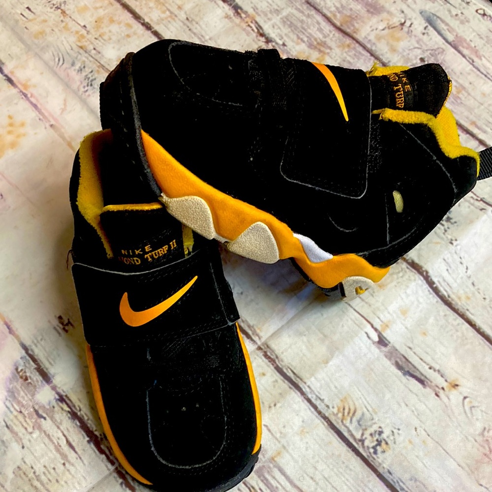 Nike air diamond Turk 211 yellow black 6c